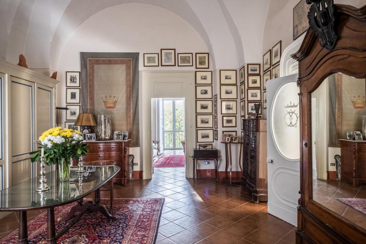 Palazzo Bernardini Suites レッチェ エクステリア 写真
