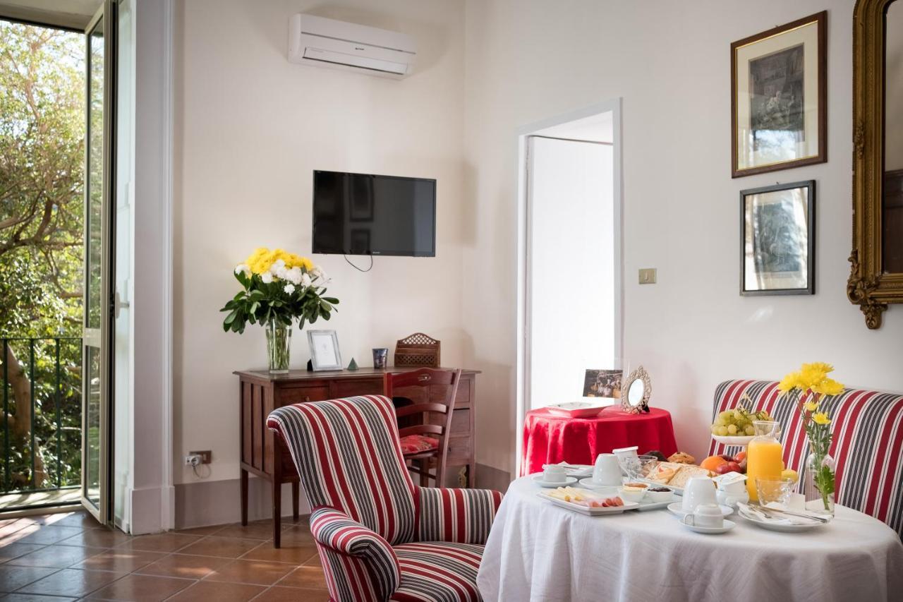 Palazzo Bernardini Suites レッチェ エクステリア 写真