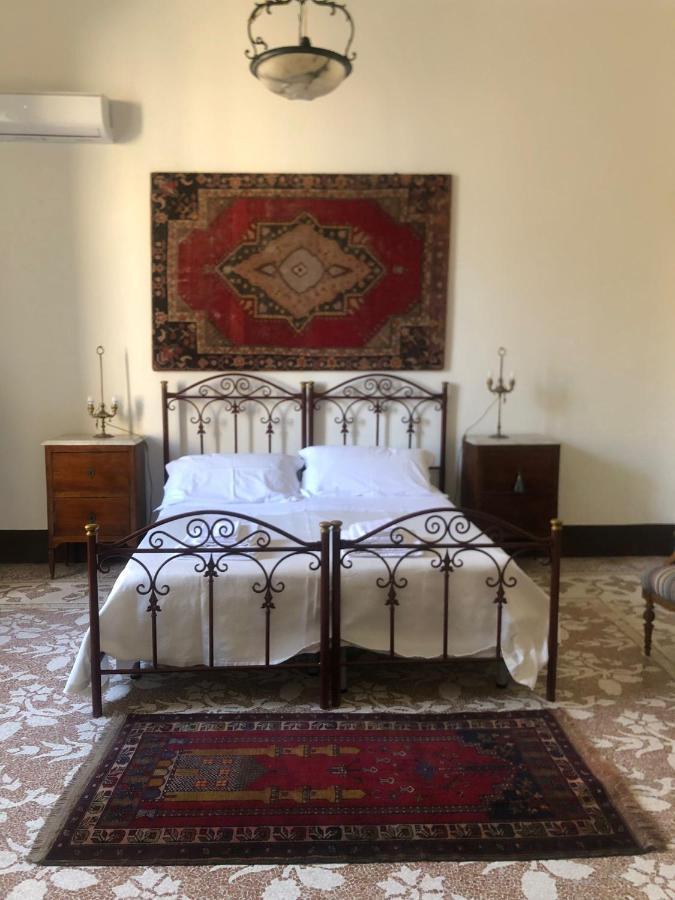 Palazzo Bernardini Suites レッチェ エクステリア 写真