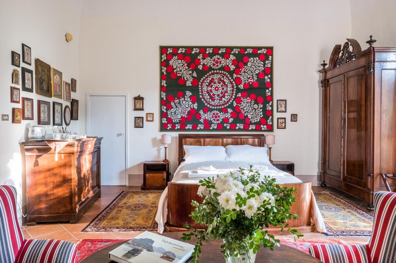 Palazzo Bernardini Suites レッチェ エクステリア 写真