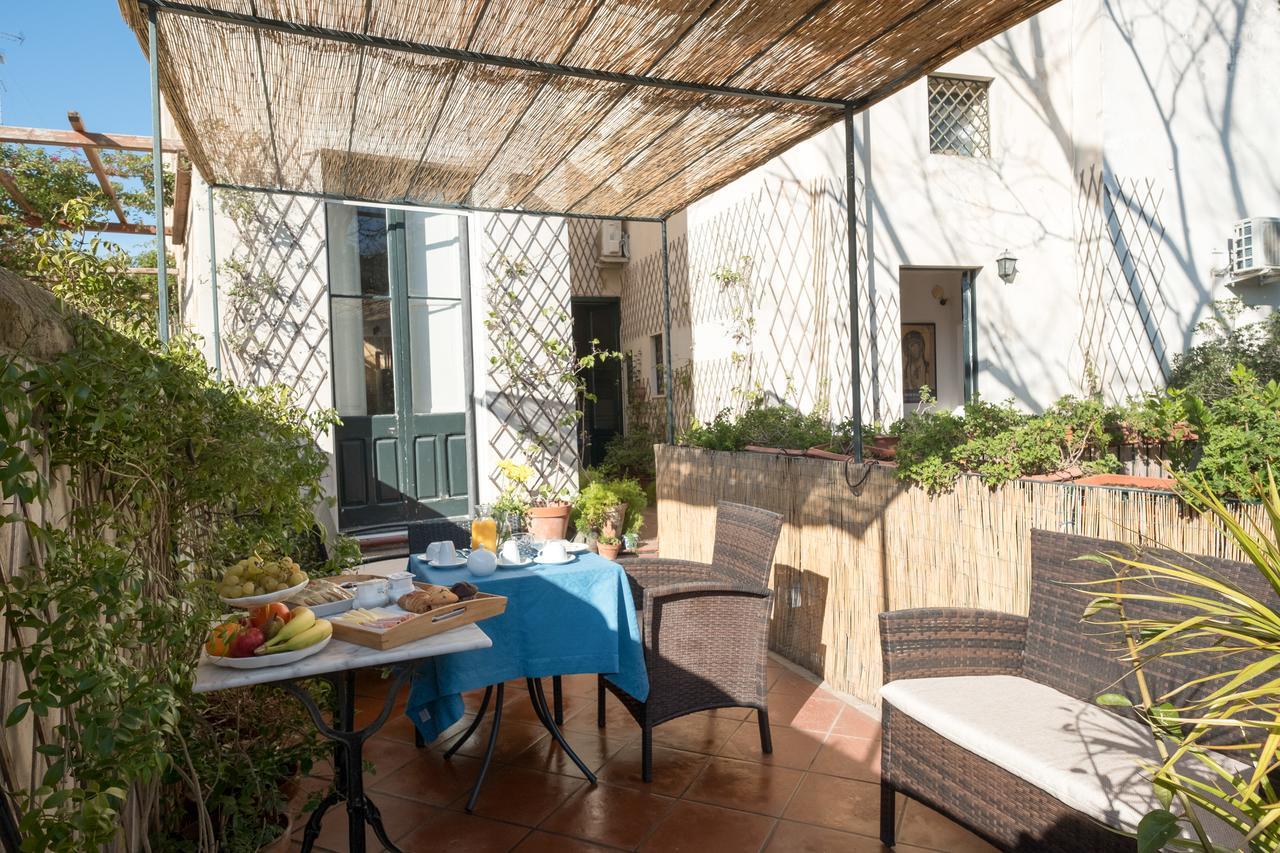 Palazzo Bernardini Suites レッチェ エクステリア 写真