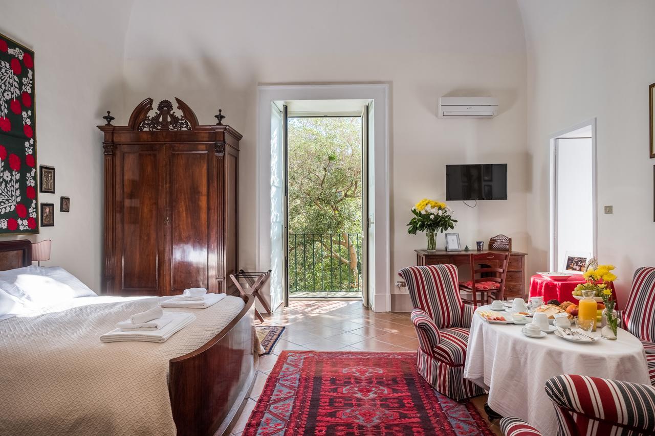 Palazzo Bernardini Suites レッチェ エクステリア 写真