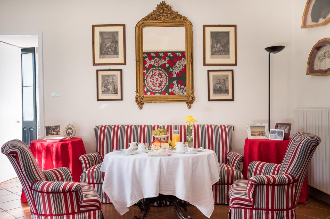 Palazzo Bernardini Suites レッチェ エクステリア 写真